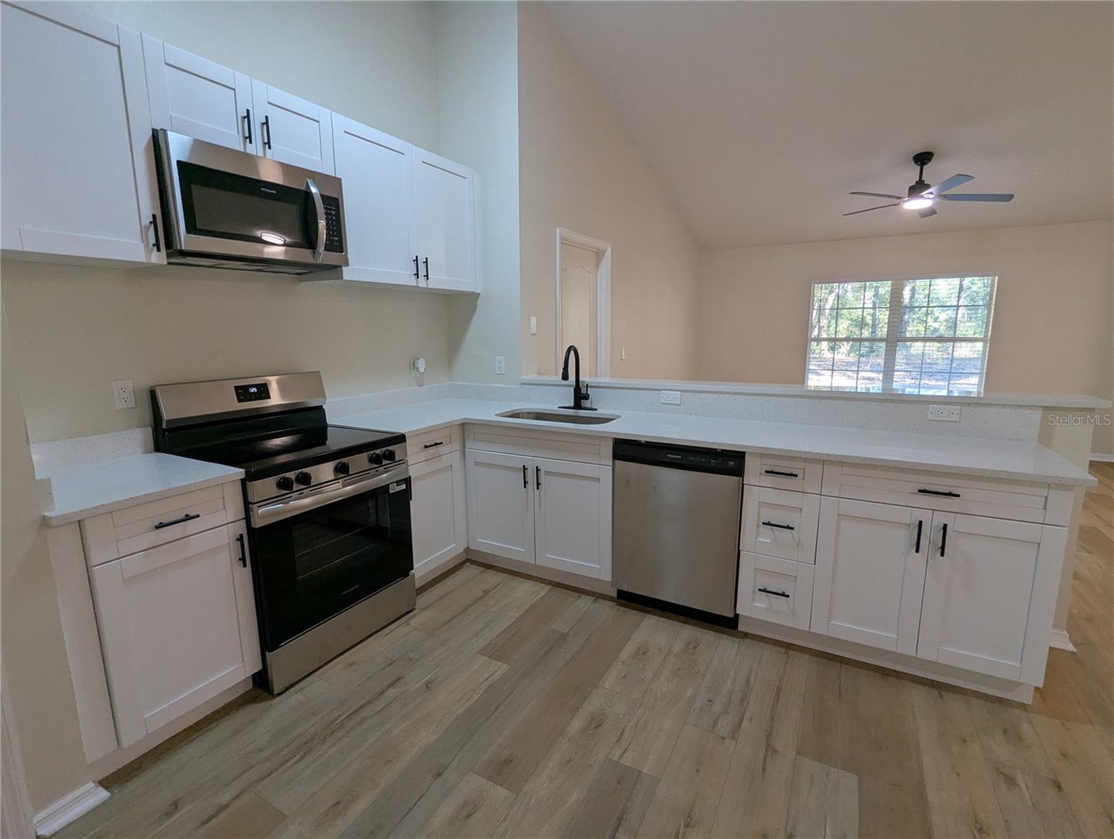 Image 12 of 58 For 4739 60th Avenue