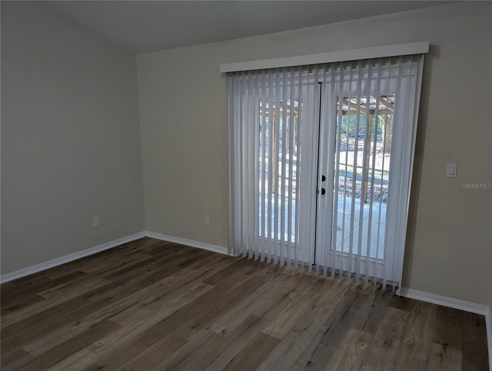 Image 15 of 58 For 4739 60th Avenue