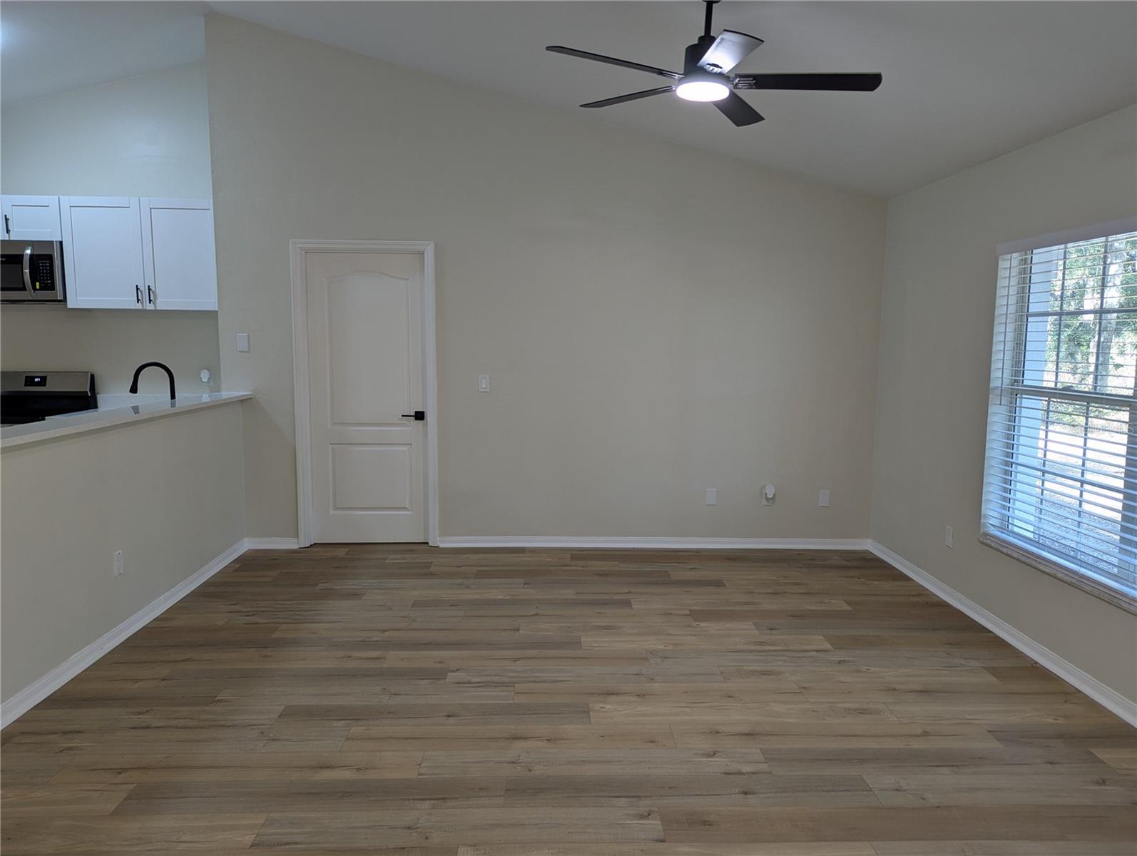 Image 5 of 58 For 4739 60th Avenue