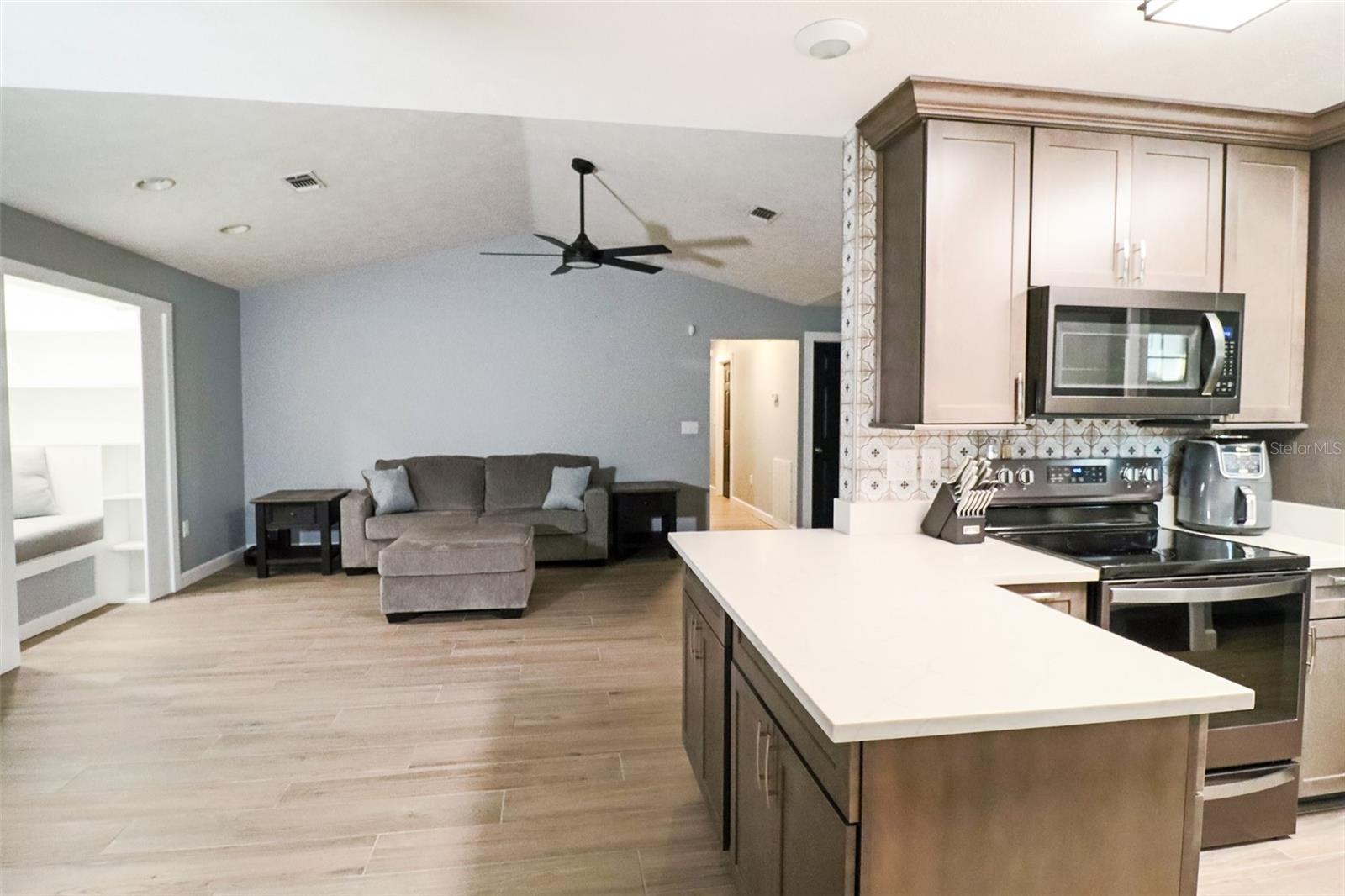 Image 15 of 68 For 6548 136th Court Road