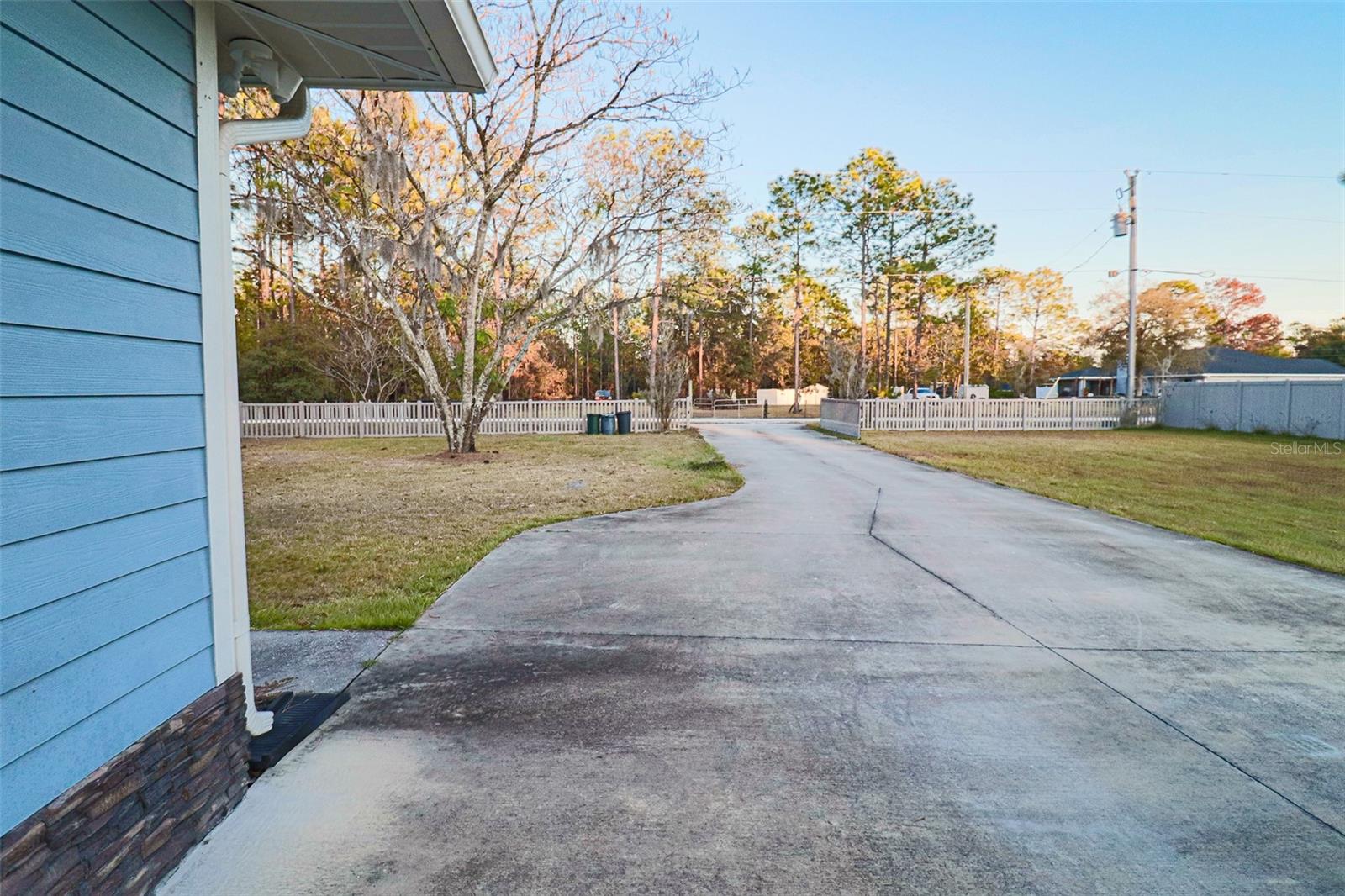 Image 41 of 68 For 6548 136th Court Road