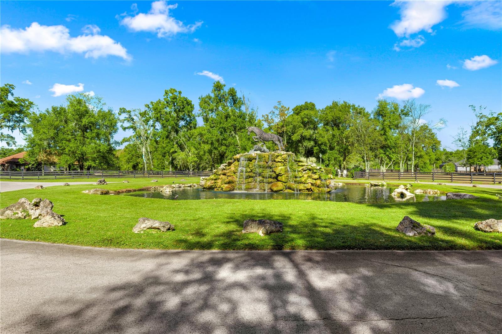 Image 3 of 33 For 4681 101st Street Road