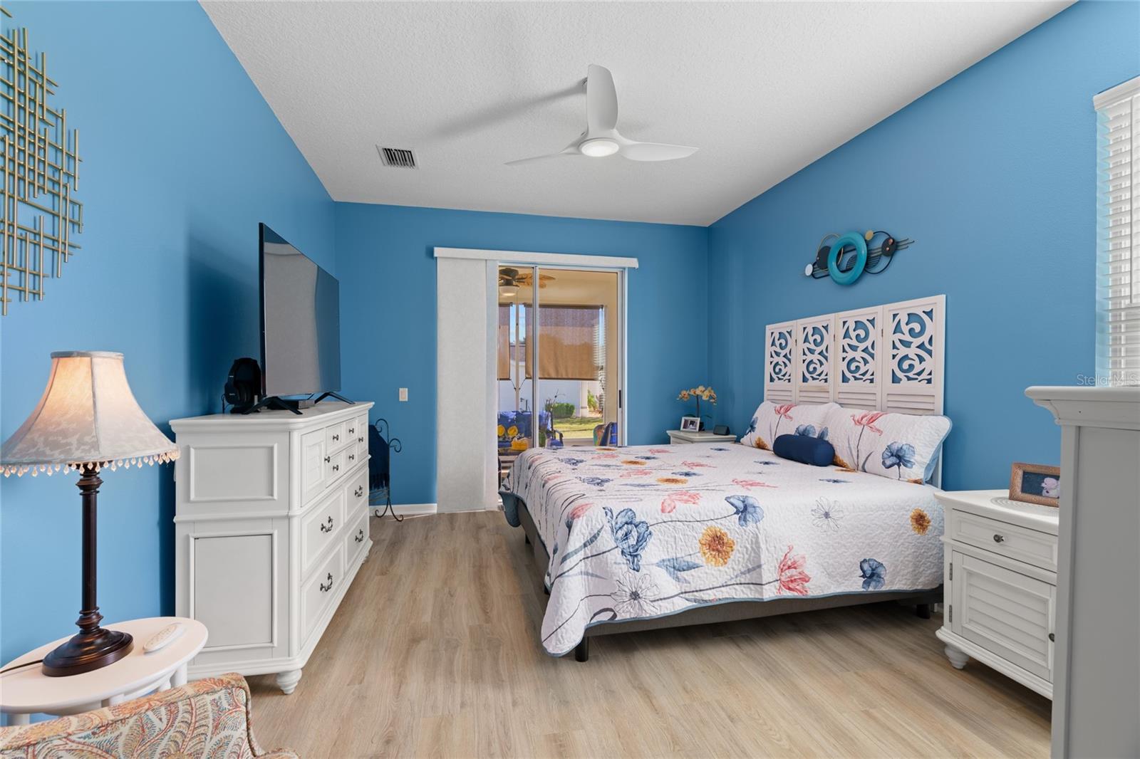 Image 15 of 42 For 15657 11th Terrace Rd