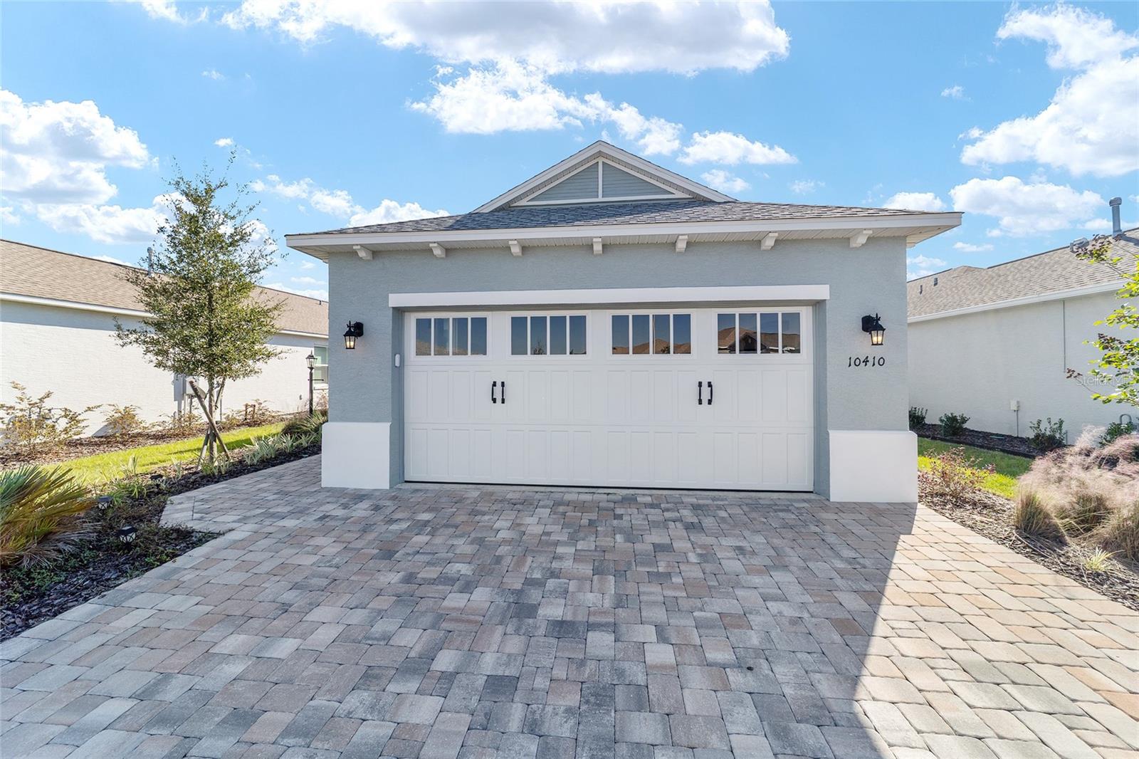 Image 3 of 50 For 10410 96th Loop