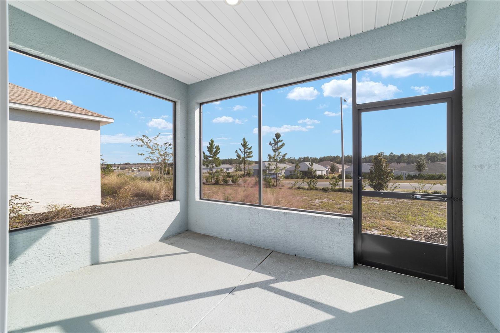 Image 47 of 50 For 10410 96th Loop