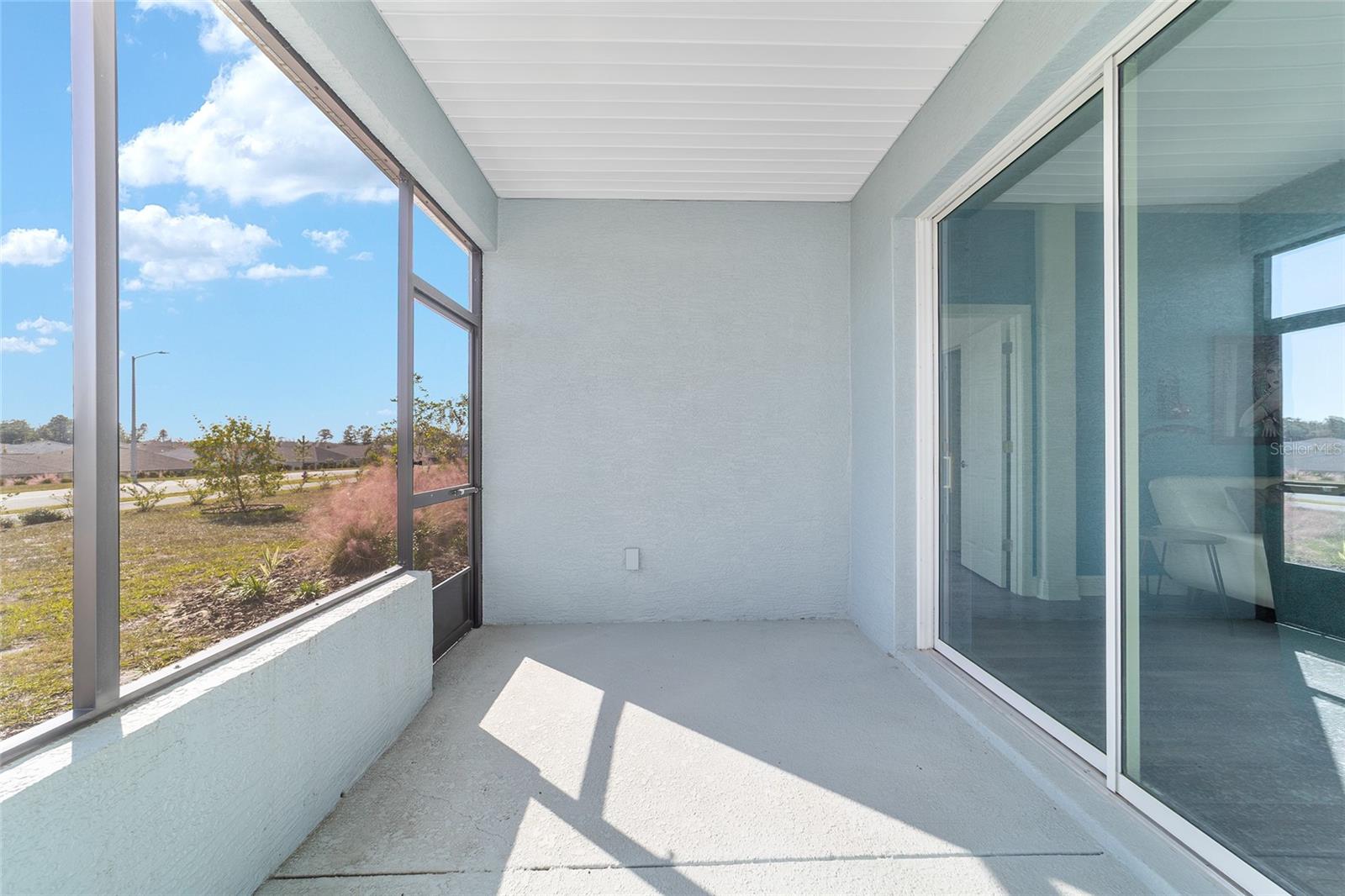 Image 48 of 50 For 10410 96th Loop