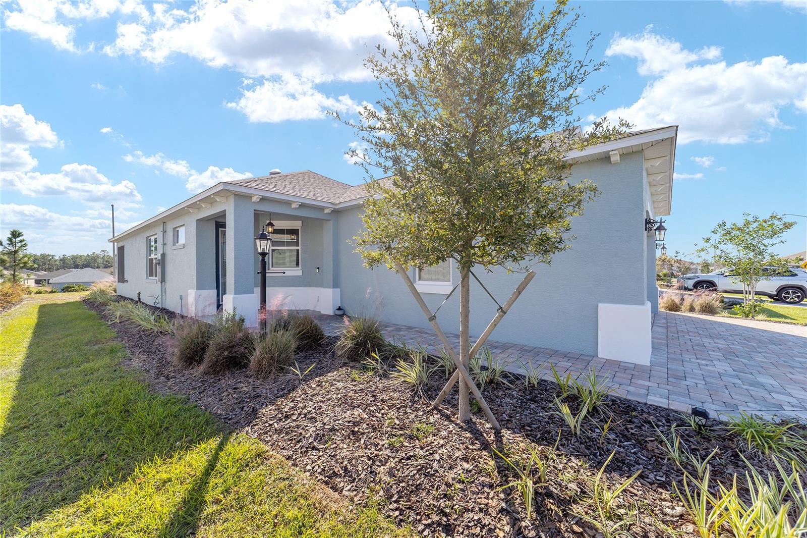 Image 7 of 50 For 10410 96th Loop