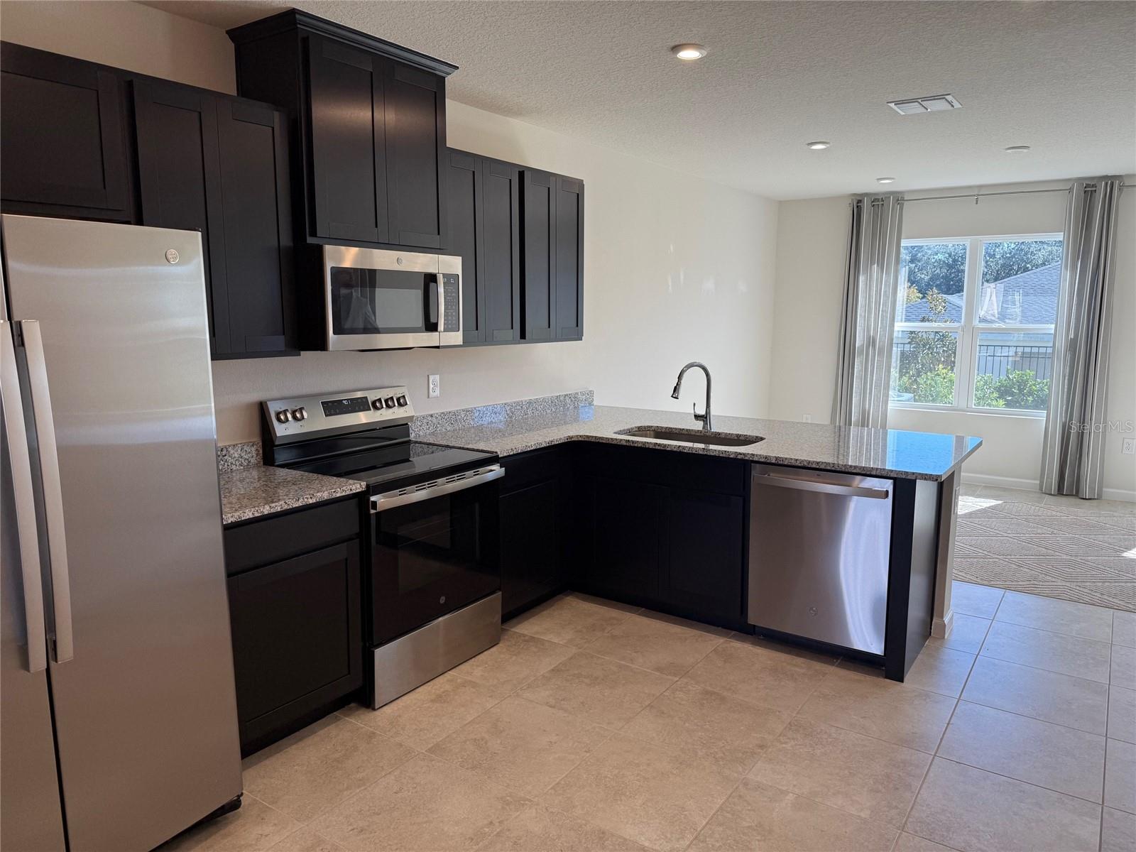 Image 3 of 20 For 1198 Port Blue Way