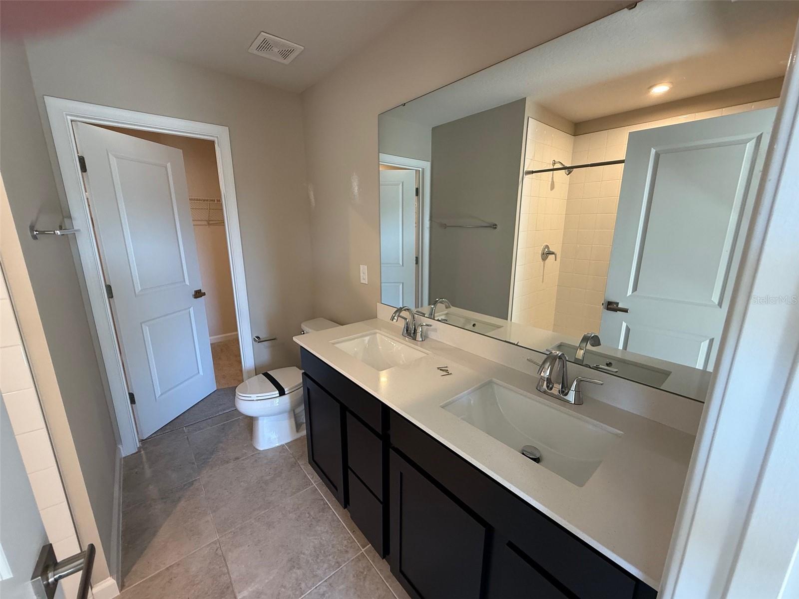 Image 8 of 20 For 1198 Port Blue Way