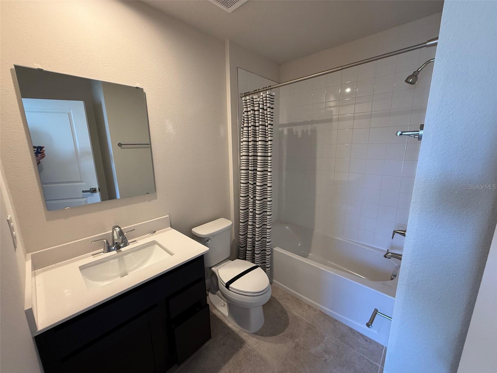 Image 9 of 20 For 1198 Port Blue Way