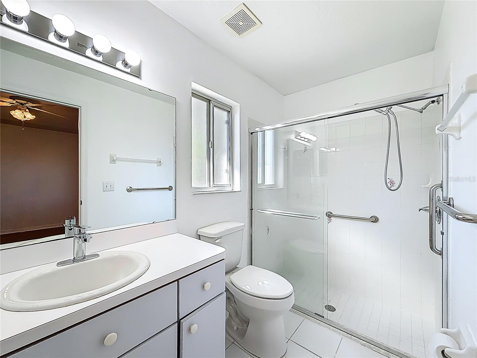 Image 33 of 56 For 6175 98th Loop