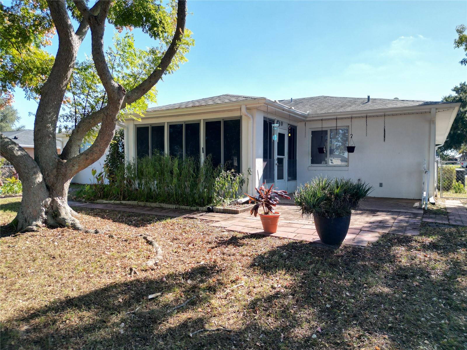 Image 38 of 56 For 6175 98th Loop