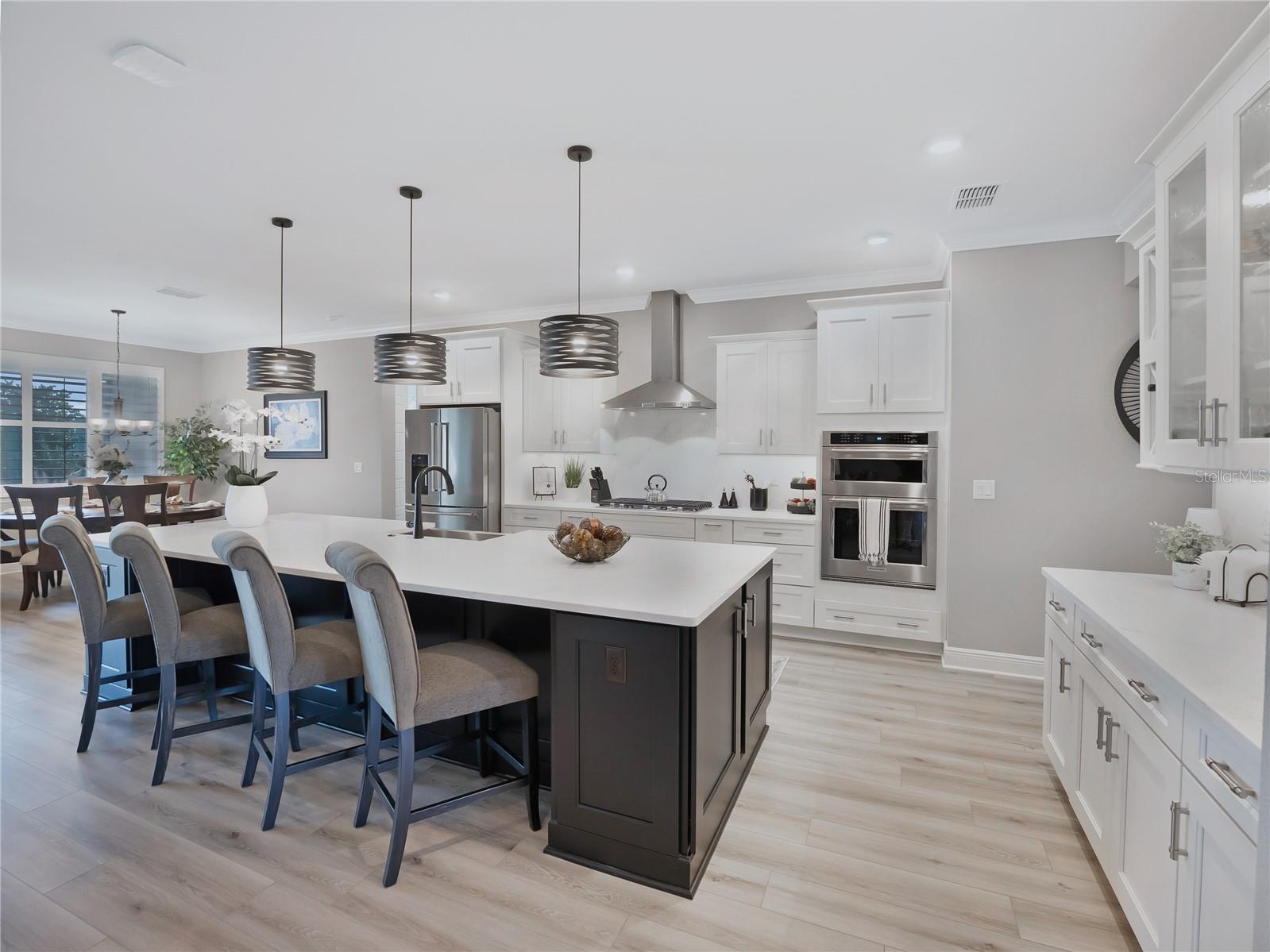 Image 17 of 57 For 10082 82nd Place Road