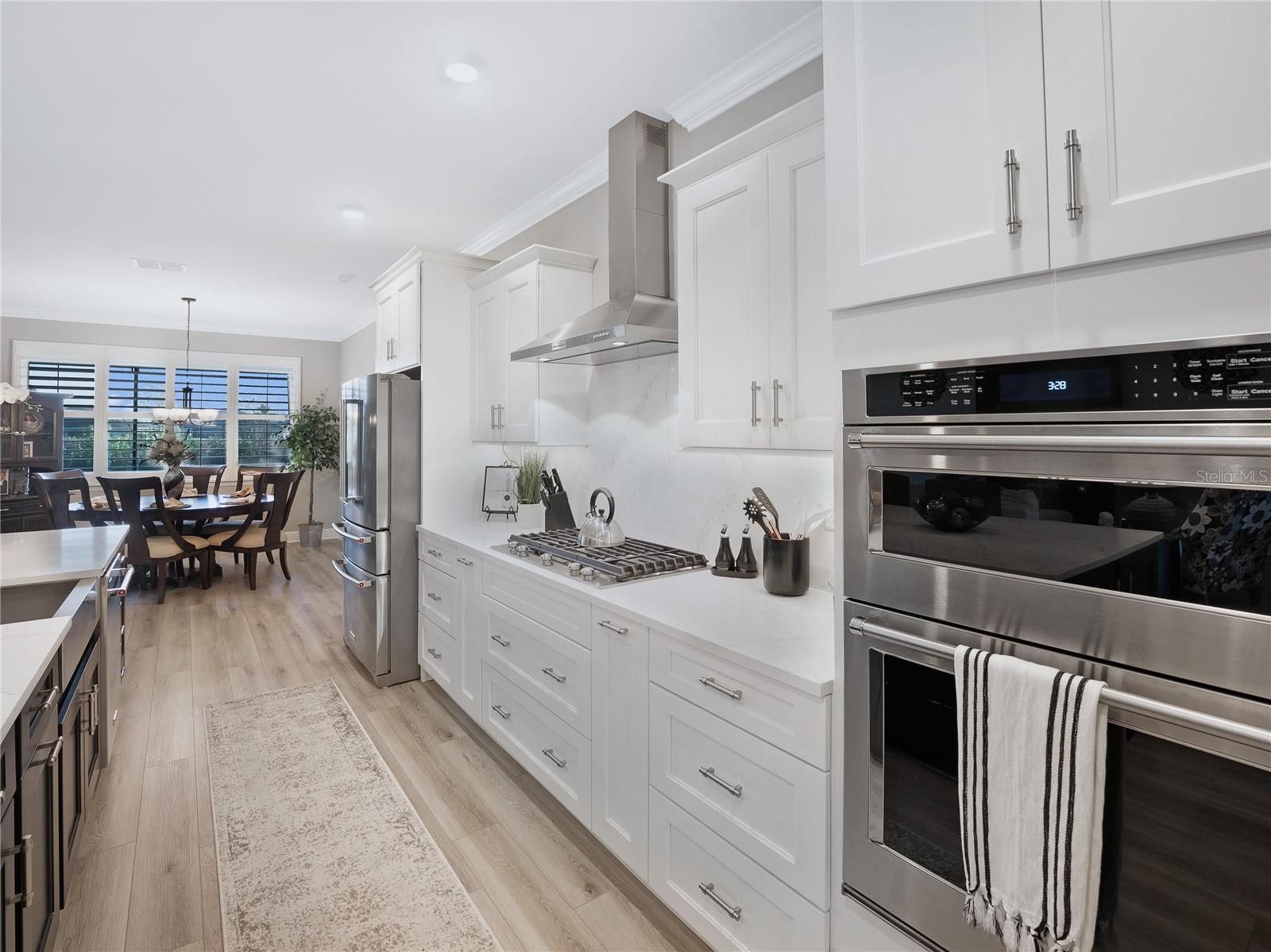 Image 18 of 57 For 10082 82nd Place Road