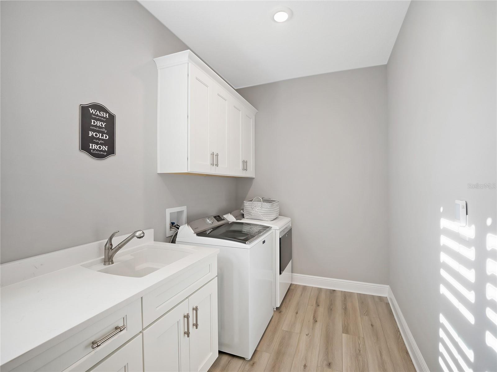 Image 25 of 57 For 10082 82nd Place Road