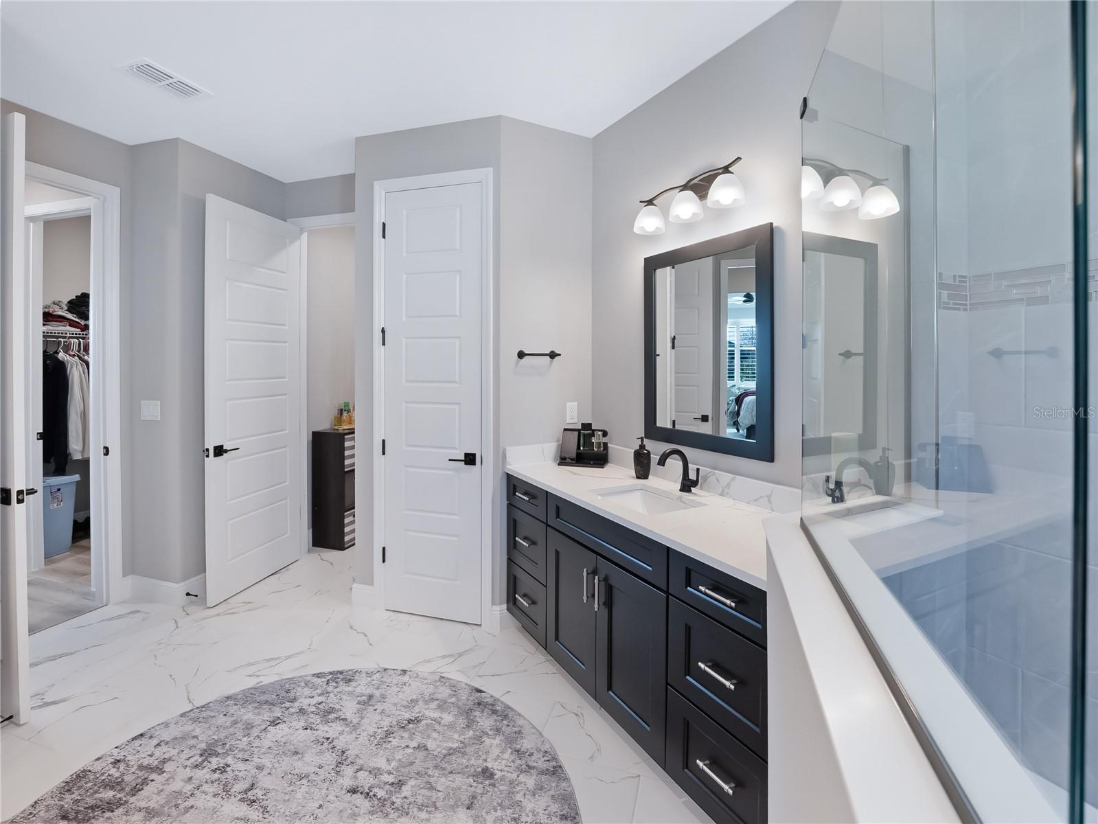 Image 45 of 57 For 10082 82nd Place Road