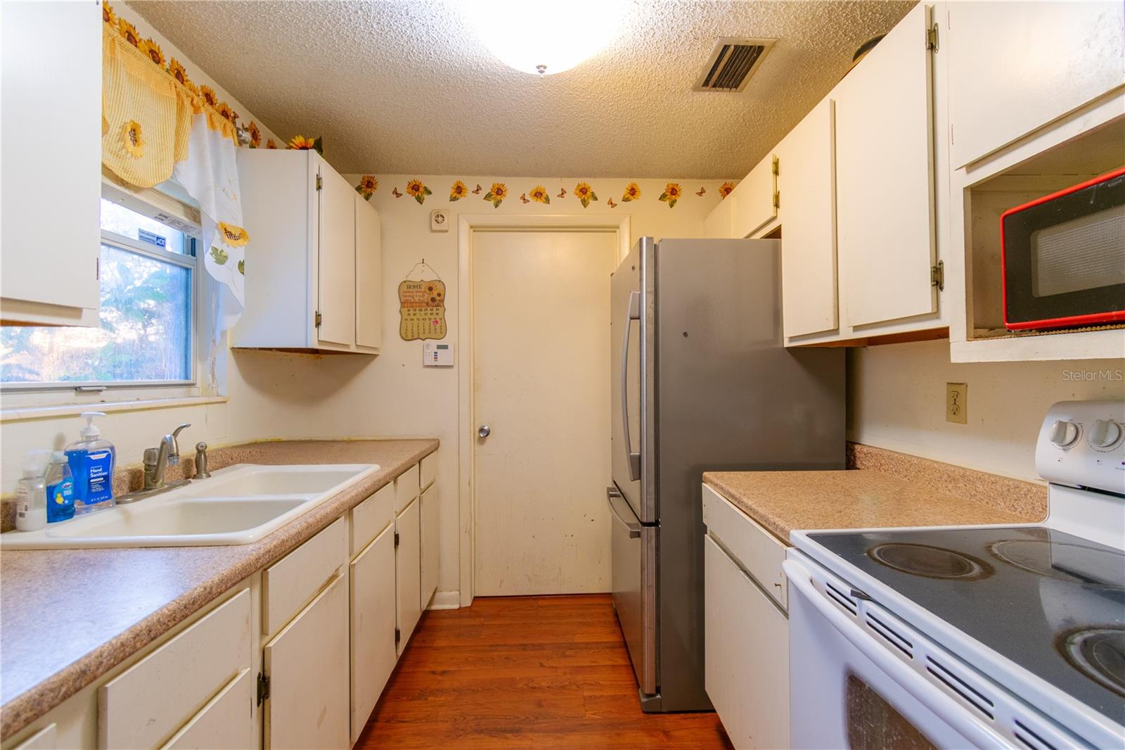 Image 8 of 28 For 4080 166th Place Road