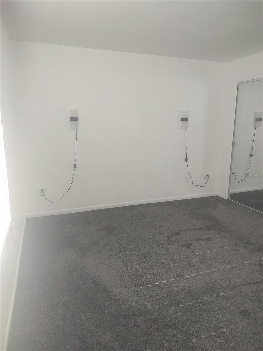 Image 17 of 30 For 12201 Sandalwood Drive 12201