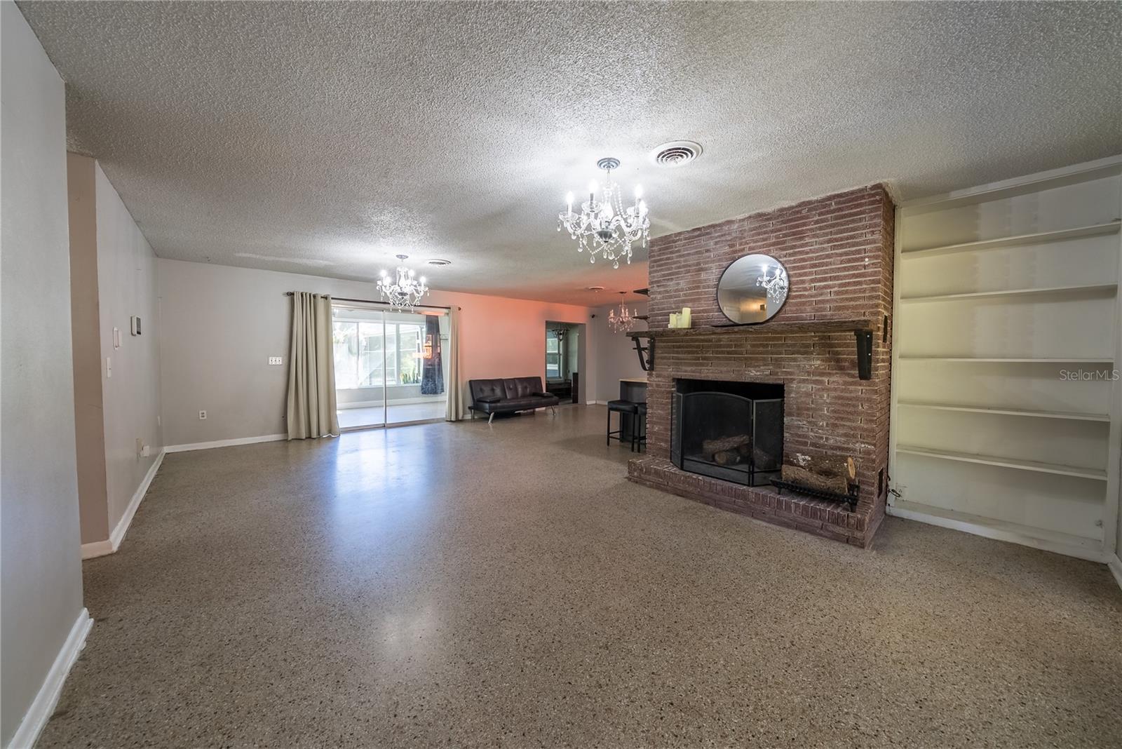 Image 4 of 48 For 1740 164th Circle