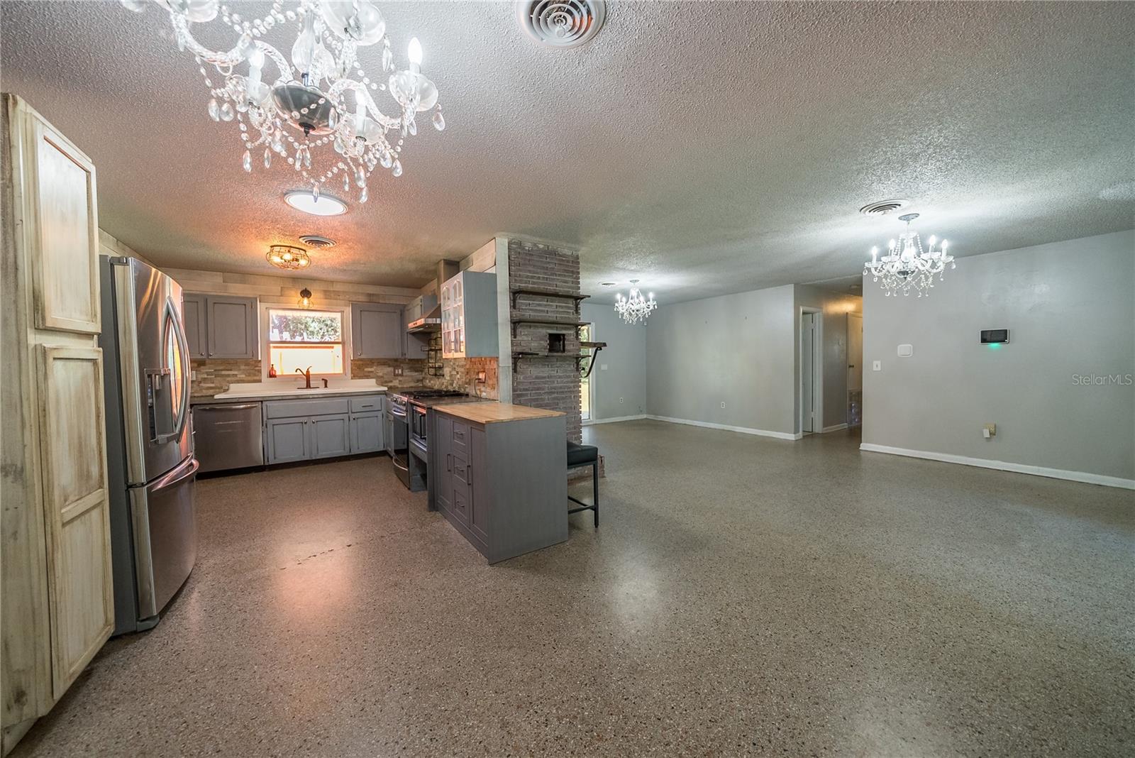 Image 9 of 48 For 1740 164th Circle