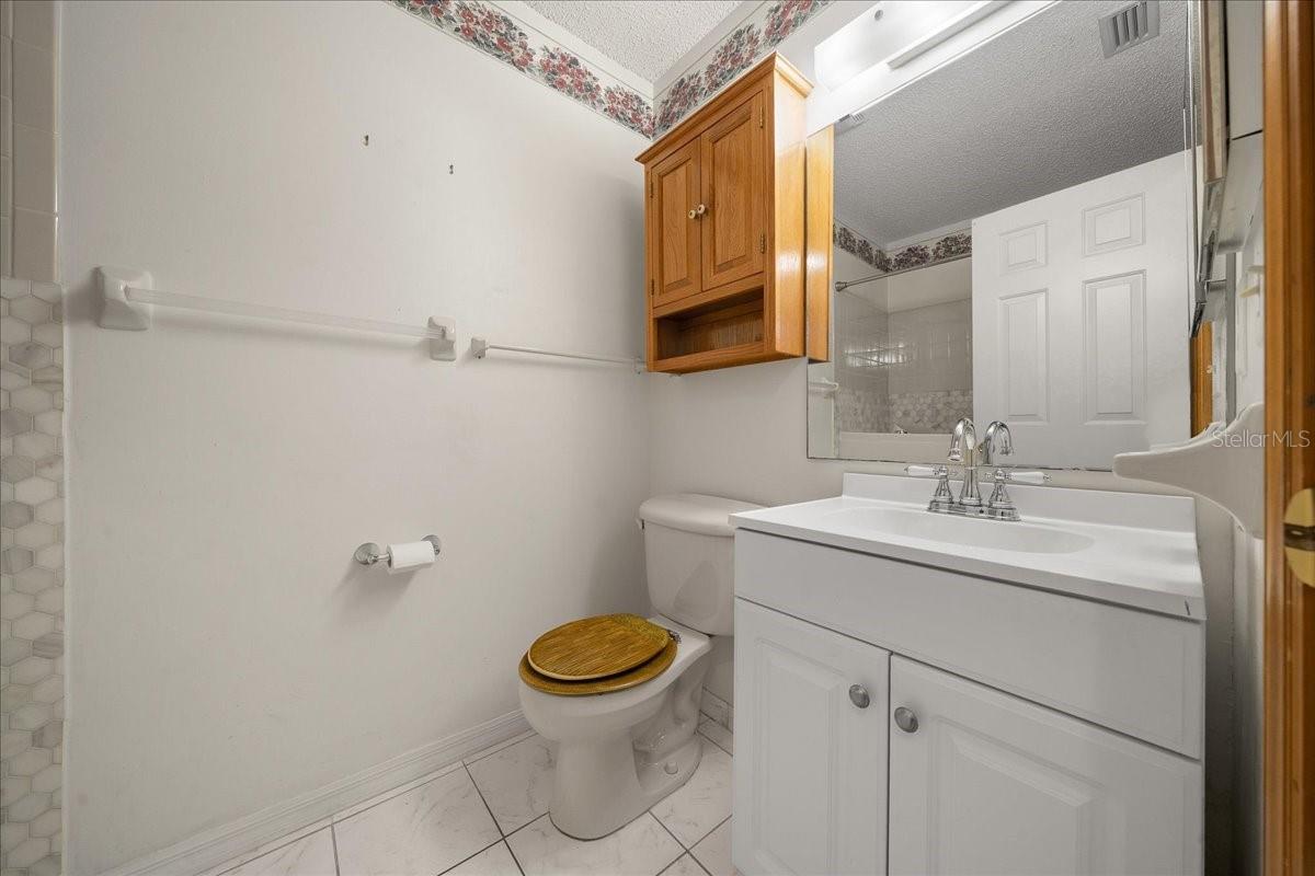 Image 39 of 56 For 8431 93rd Place A