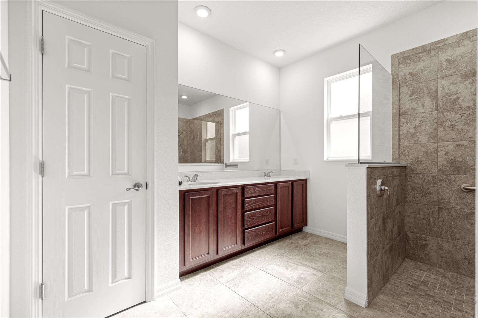 Image 31 of 42 For 8546 79th Avenue