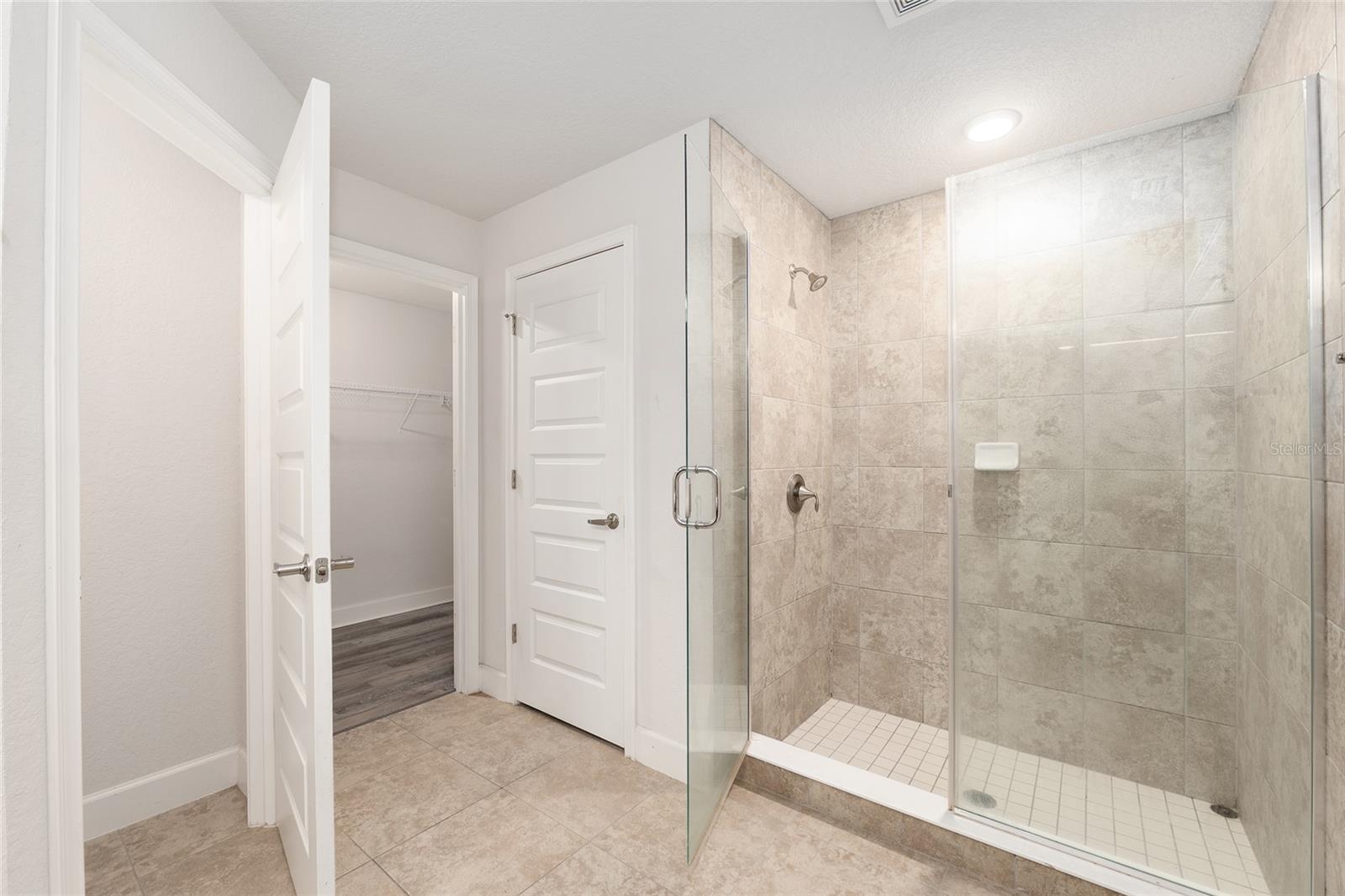 Image 33 of 71 For 4413 1st Court