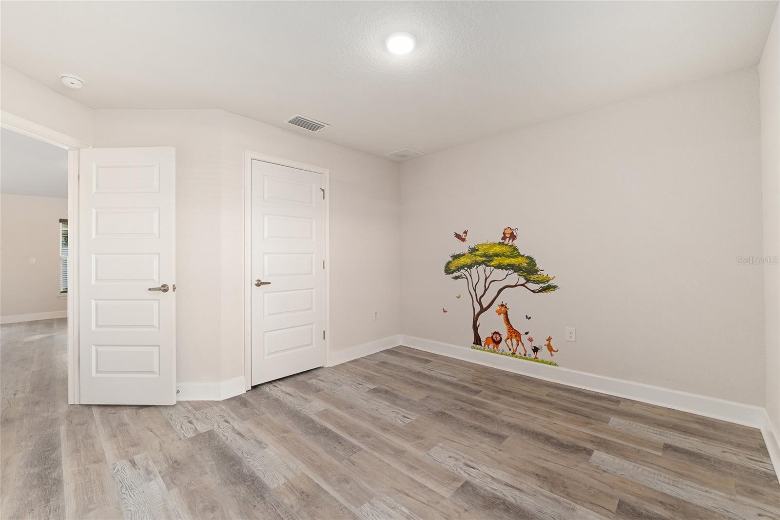 Image 44 of 71 For 4413 1st Court