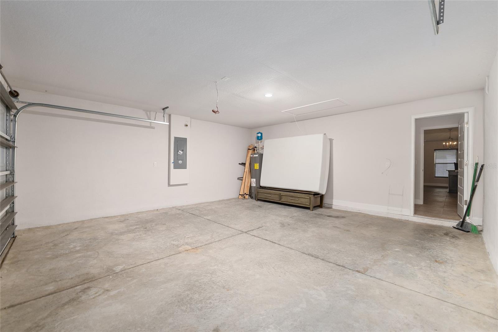 Image 47 of 71 For 4413 1st Court