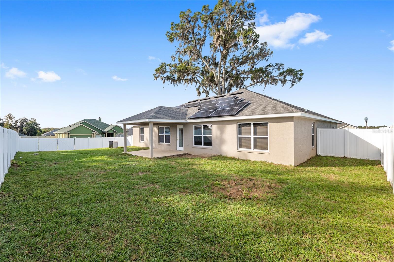 Image 56 of 71 For 4413 1st Court