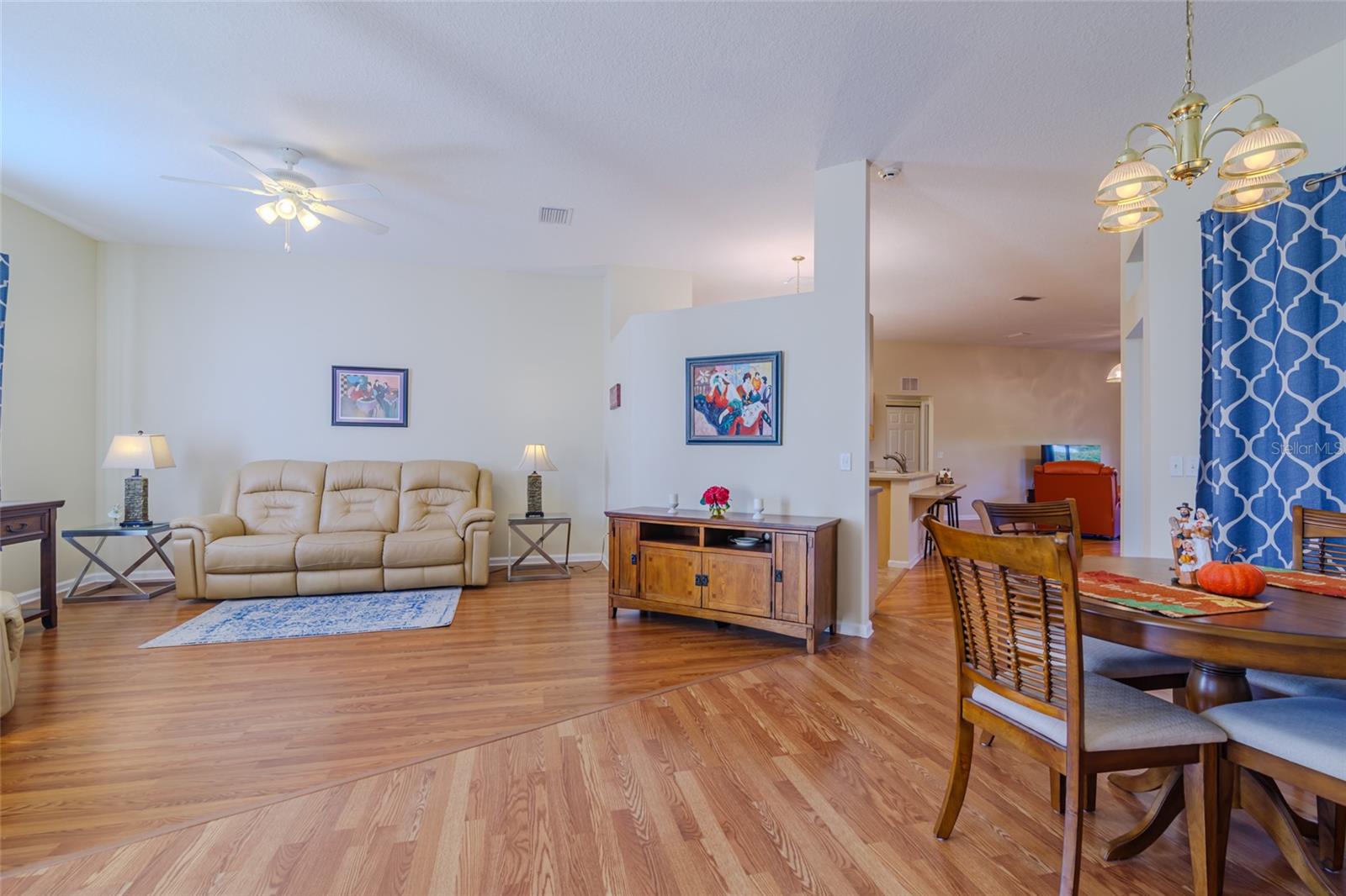 Image 3 of 34 For 2370 59th Avenue