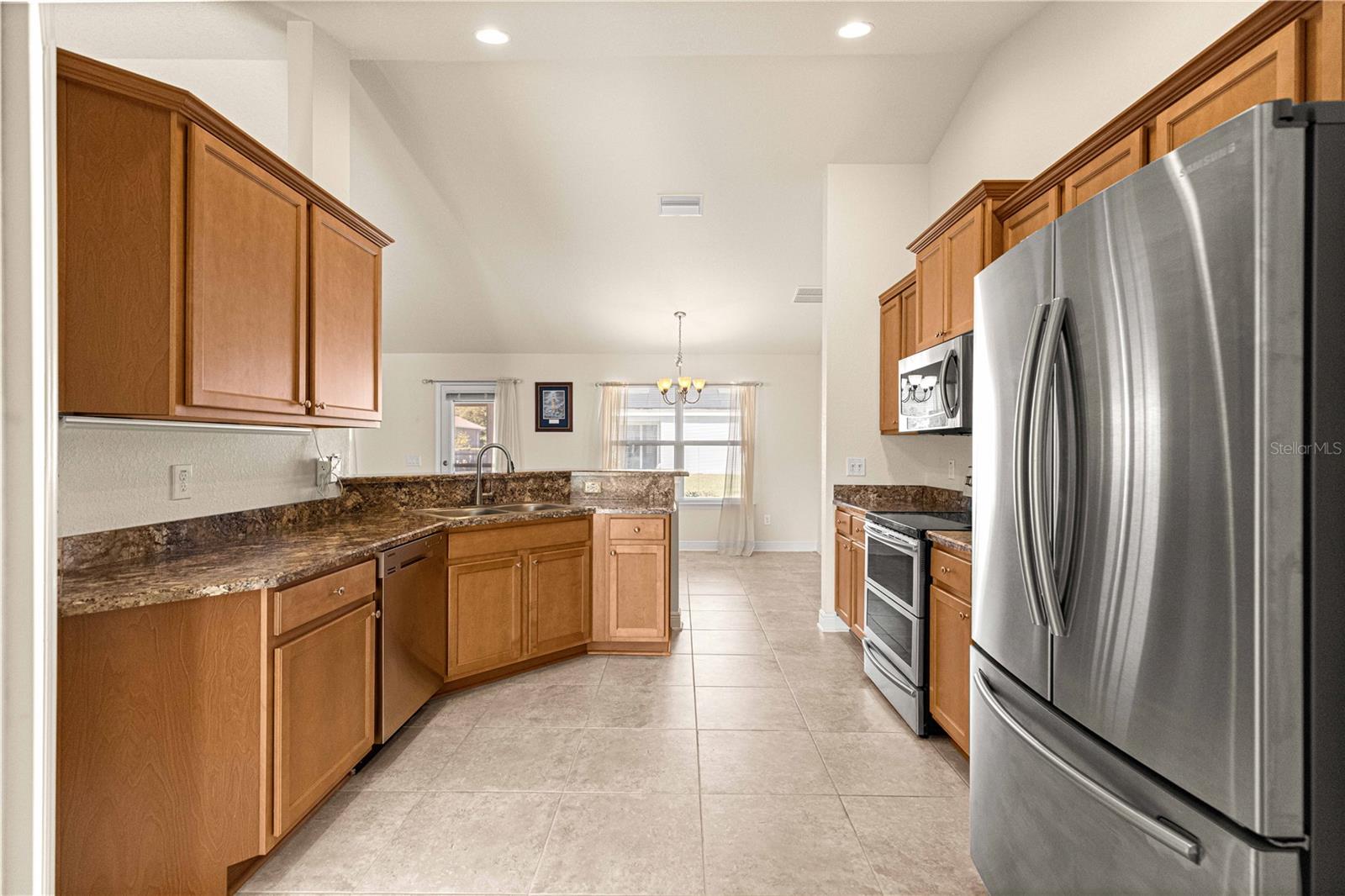 Image 10 of 53 For 4401 62nd Loop