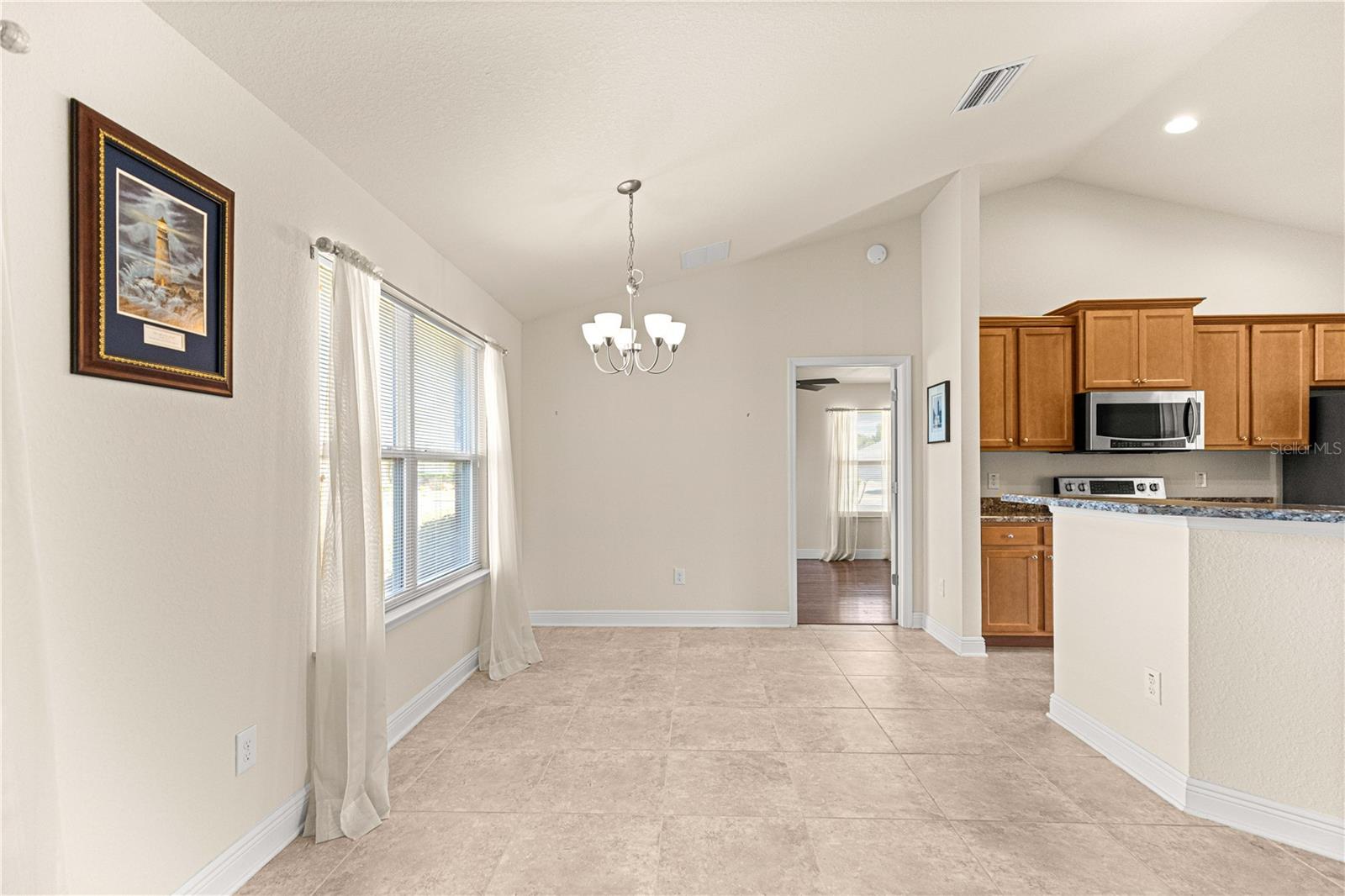 Image 14 of 53 For 4401 62nd Loop