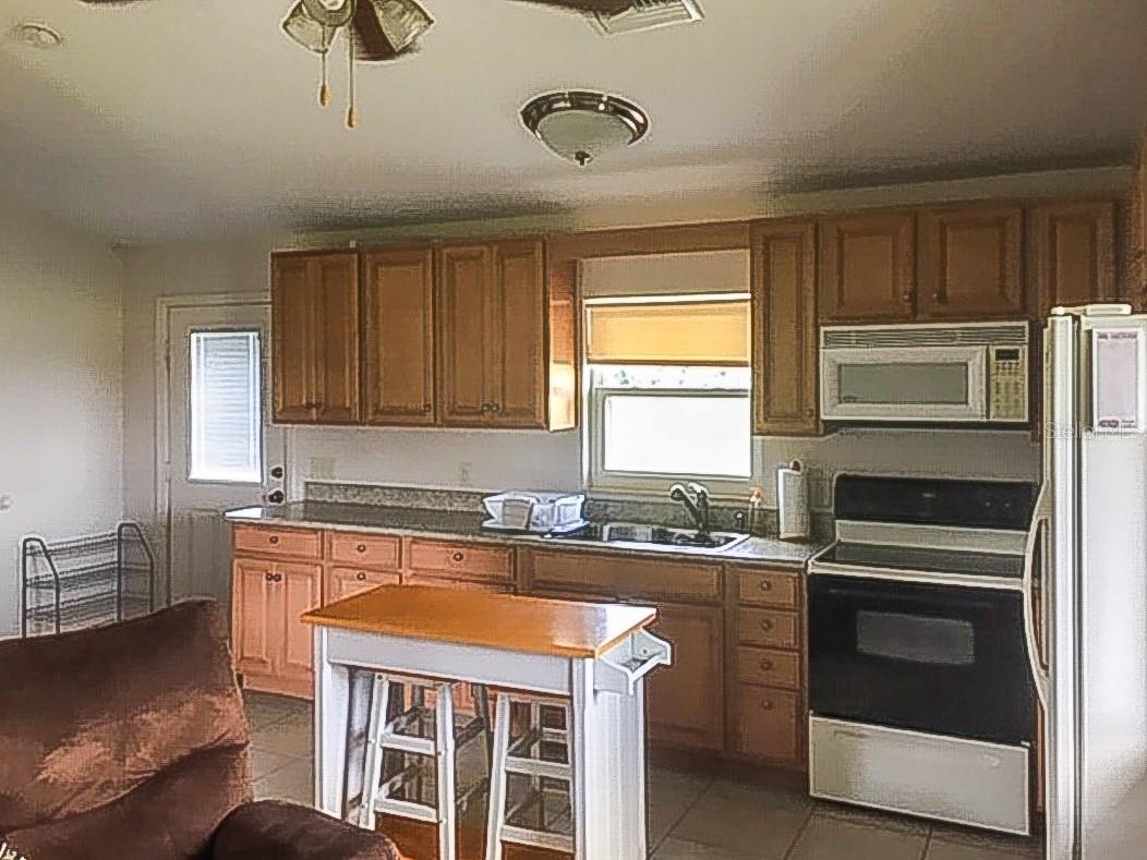 Image 44 of 52 For 250 195th Avenue