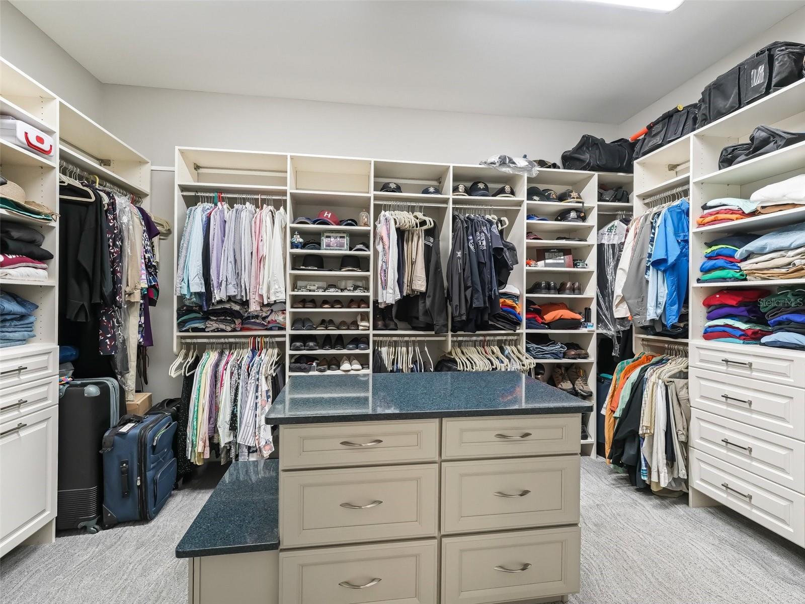 Image 26 of 51 For 19351 Levy Street