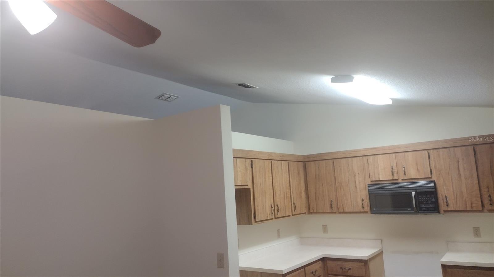 Image 26 of 79 For 14570 96th Court Se