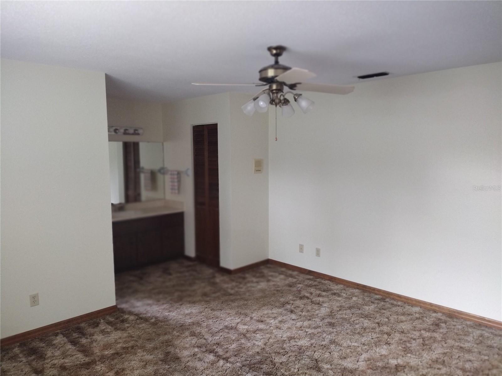 Image 51 of 79 For 14570 96th Court Se