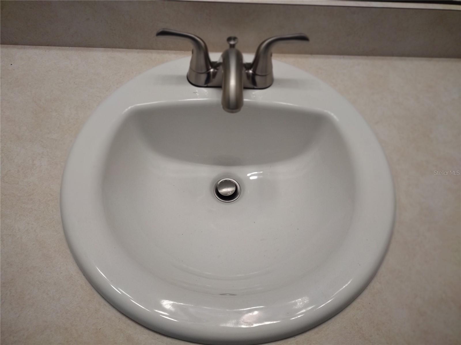 Image 54 of 79 For 14570 96th Court Se