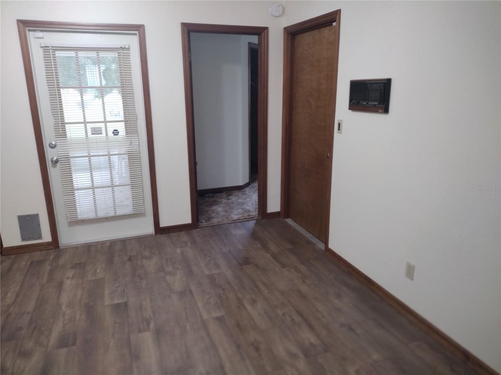 Image 63 of 79 For 14570 96th Court Se