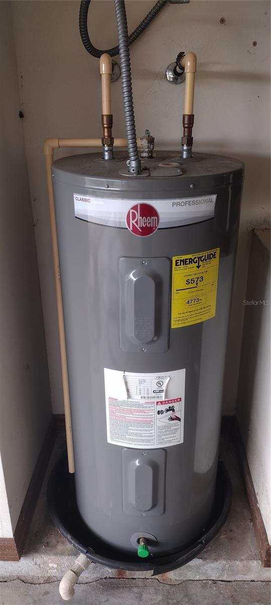 Image 76 of 79 For 14570 96th Court Se