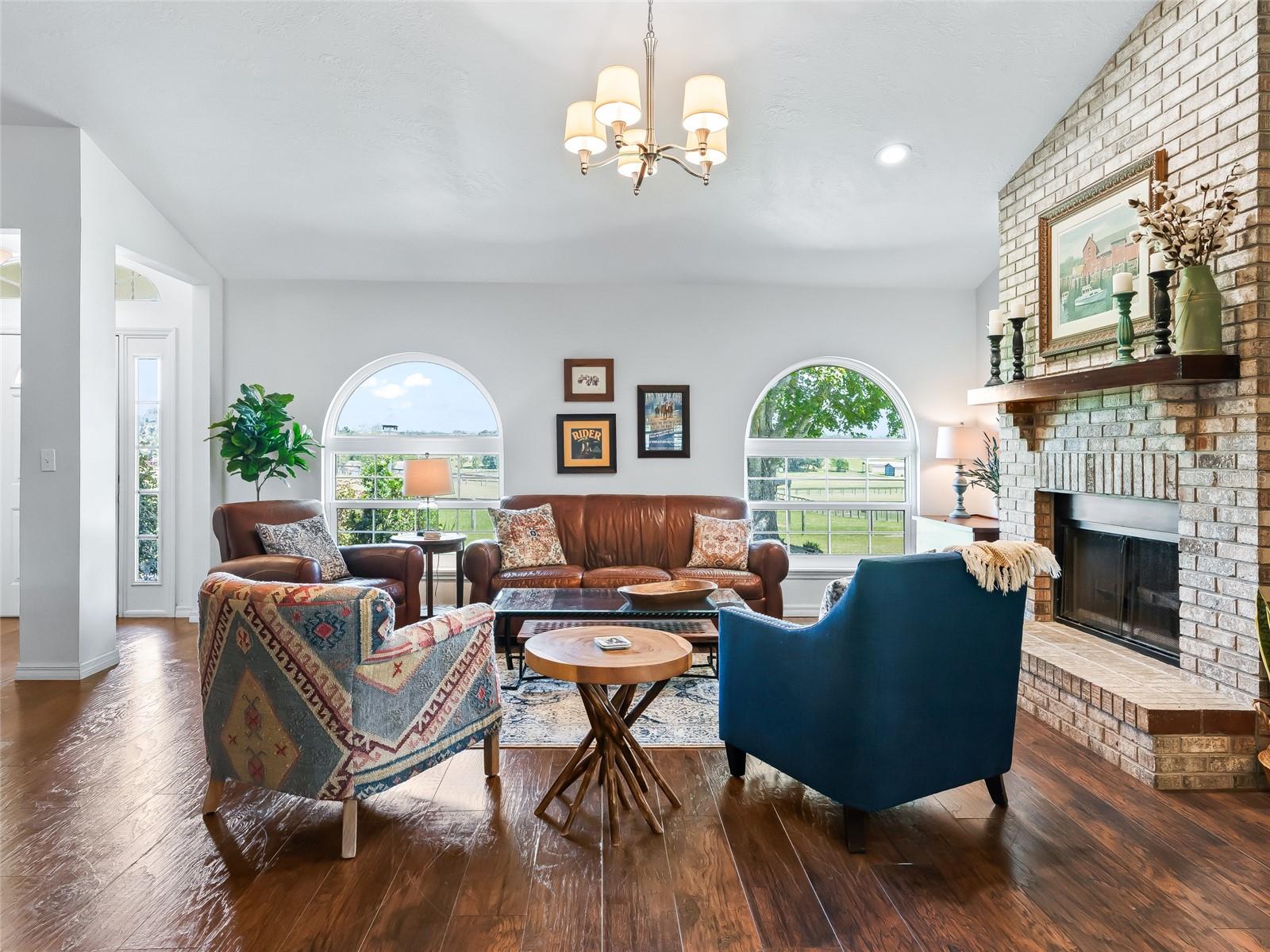 Image 11 of 50 For 15600 47th Avenue