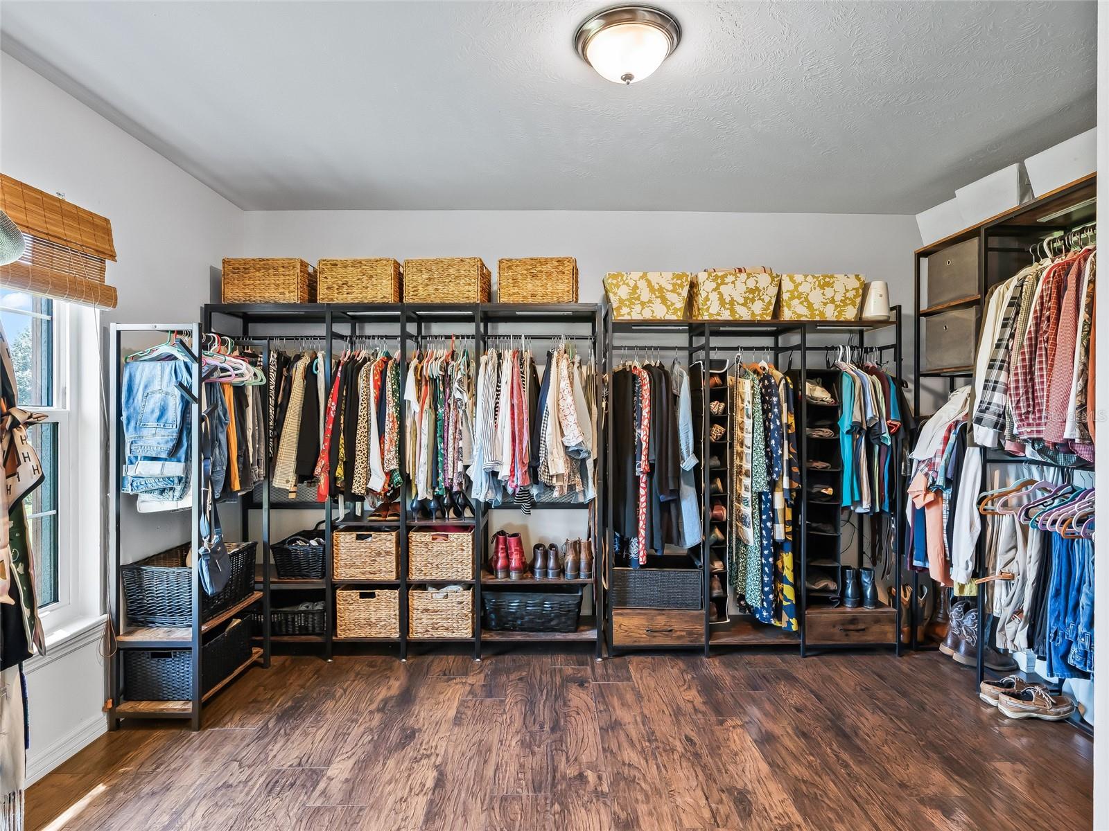 Image 22 of 50 For 15600 47th Avenue