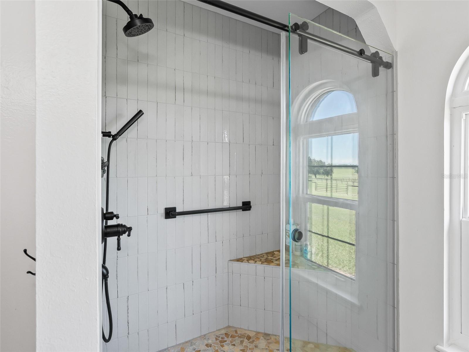 Image 24 of 50 For 15600 47th Avenue