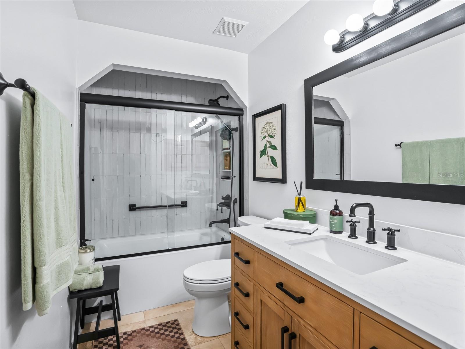 Image 27 of 50 For 15600 47th Avenue