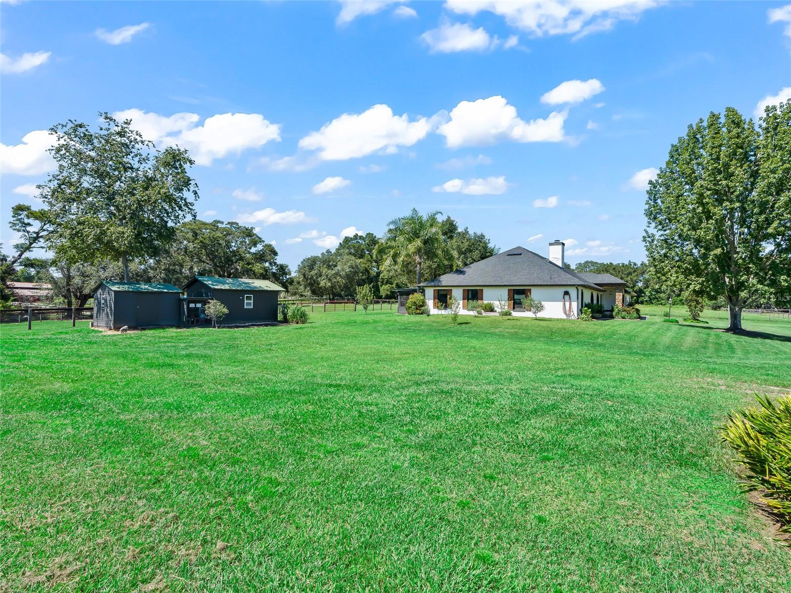 Image 32 of 50 For 15600 47th Avenue