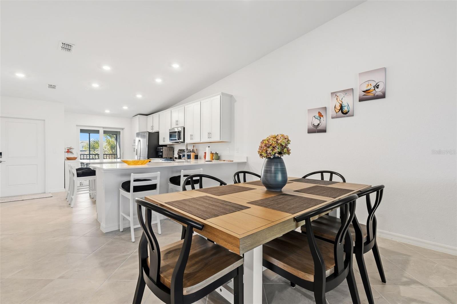 Image 14 of 44 For 17475 Opal Sand Drive 207