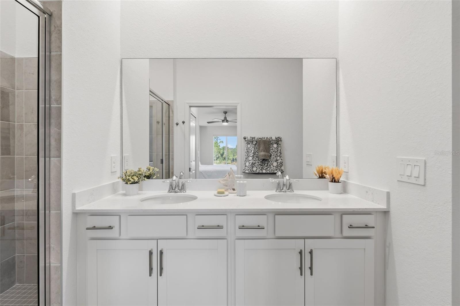 Image 24 of 44 For 17475 Opal Sand Drive 207