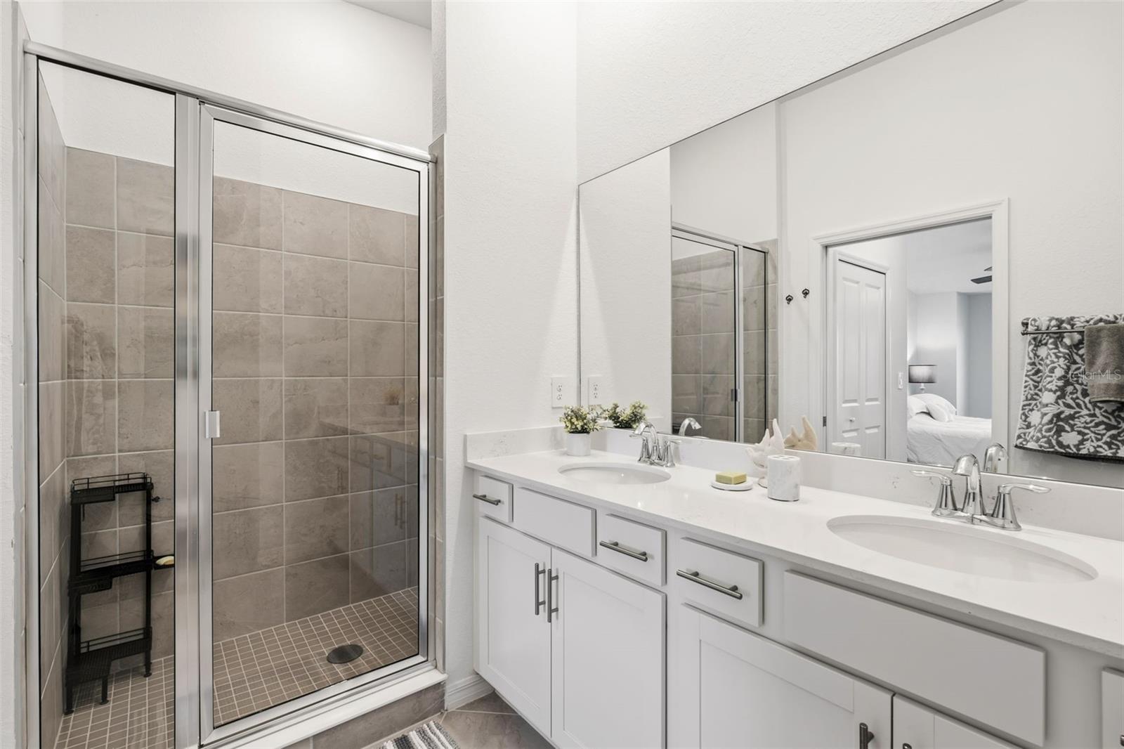 Image 25 of 44 For 17475 Opal Sand Drive 207