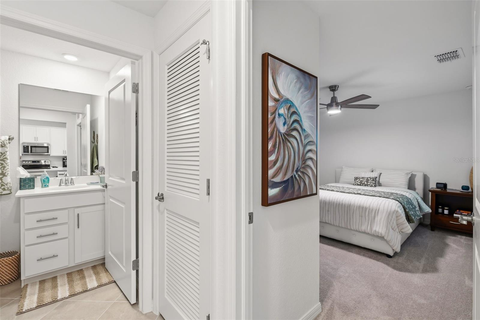 Image 27 of 44 For 17475 Opal Sand Drive 207