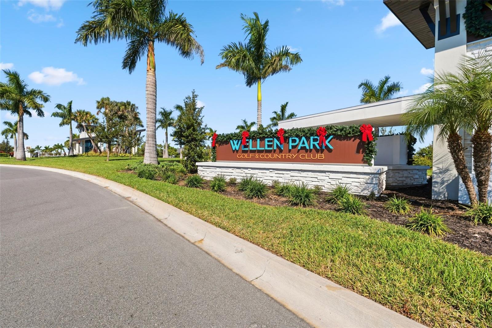 Image 43 of 44 For 17475 Opal Sand Drive 207